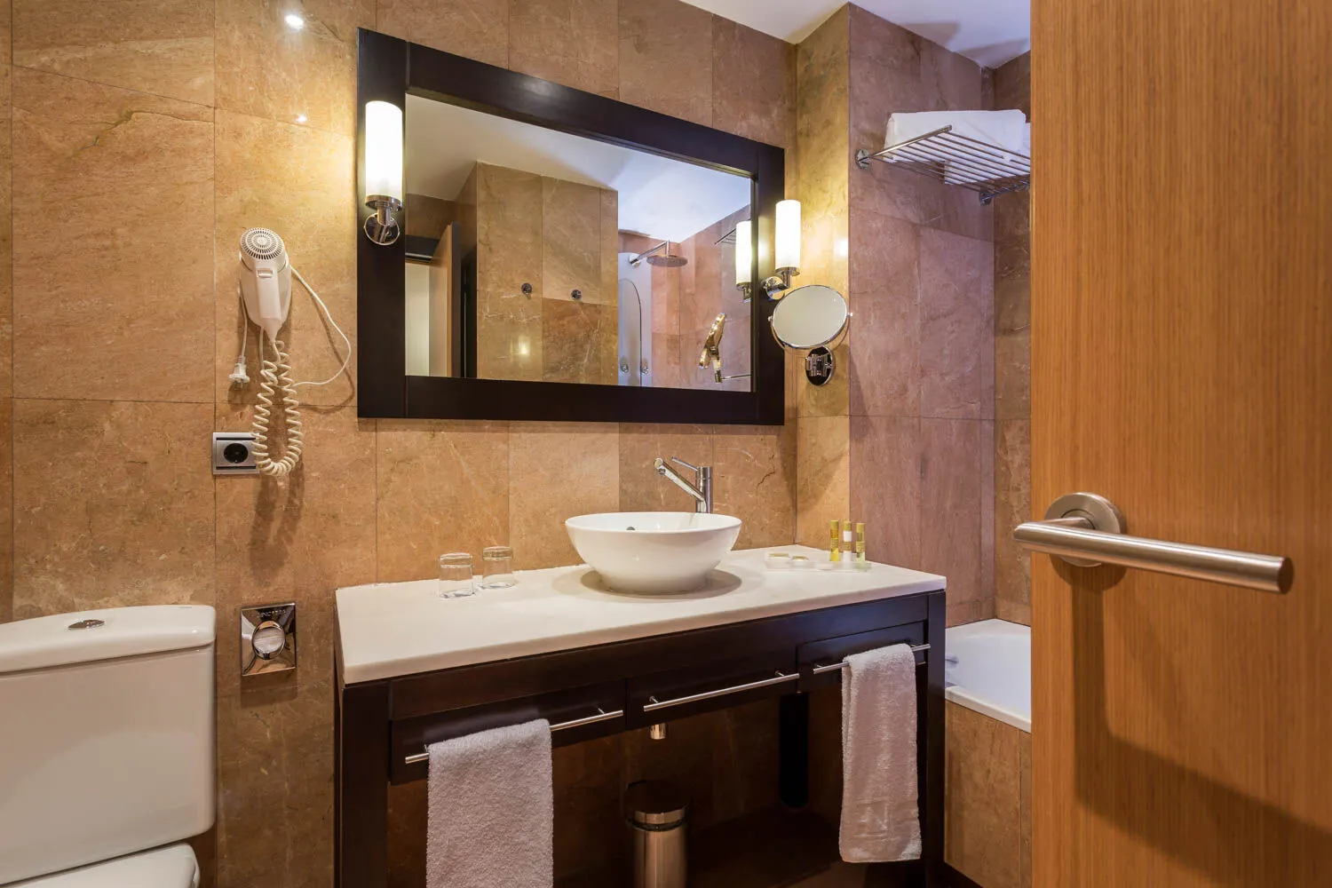 Voorbeeld badkamer