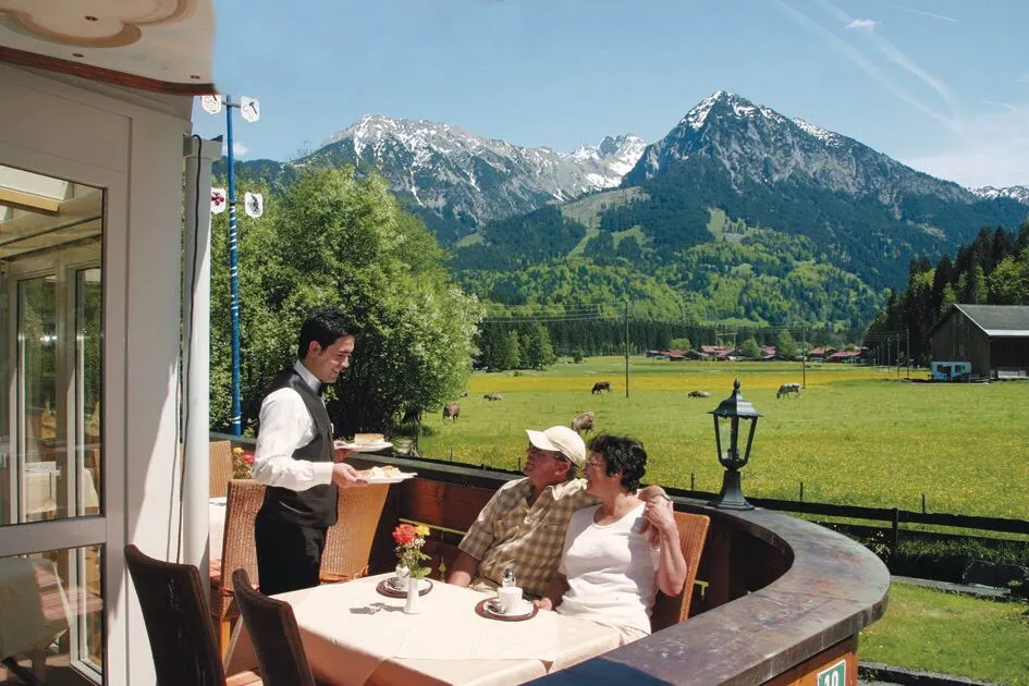 Sonnenbichl Hotel am Rotfischbach.