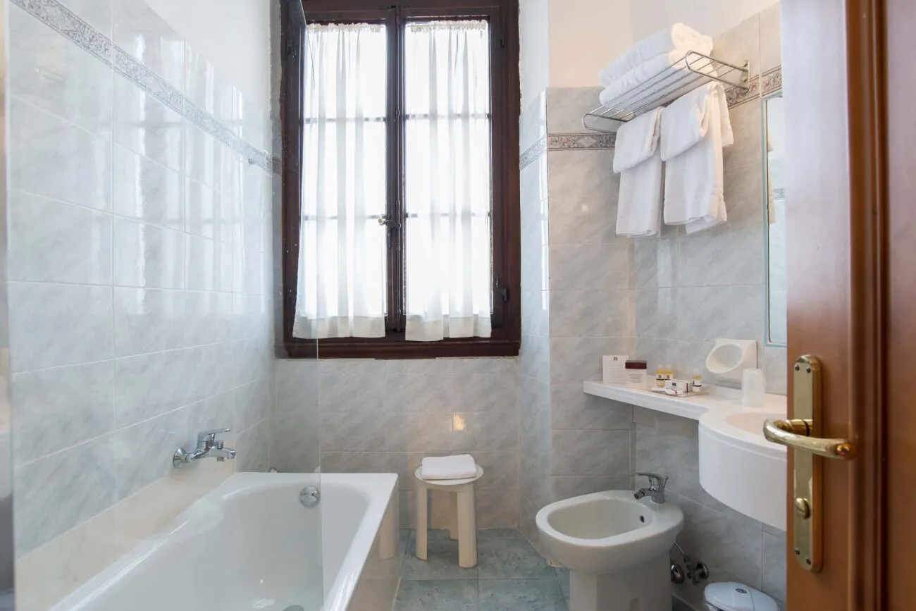 Voorbeeld badkamer classic kamer