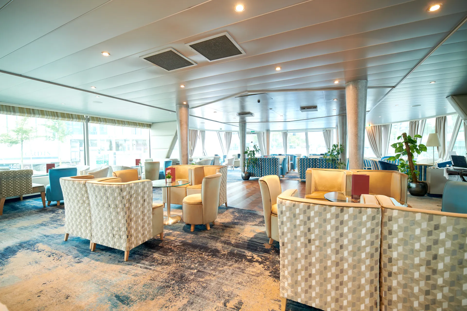 Johann Strauss Lounge (1)