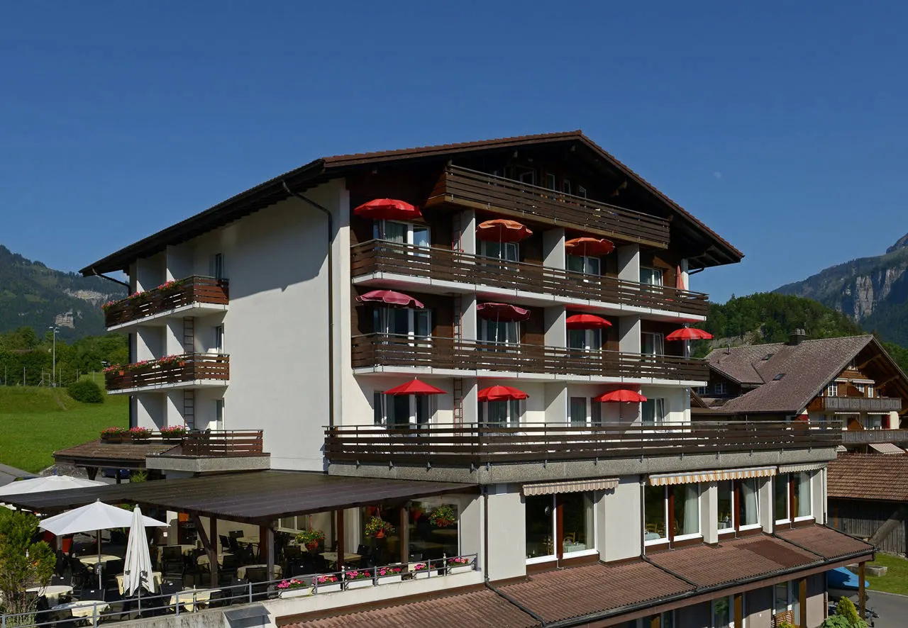 Online bestellen: Hotel Brienz