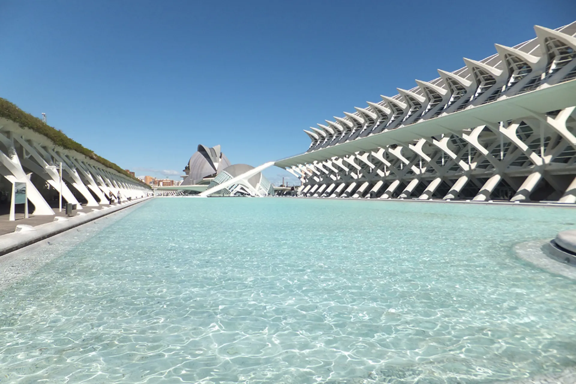 Ciutat de les Arts i les Ciències, Valencia, Spanje | de Jong Intra Vakanties