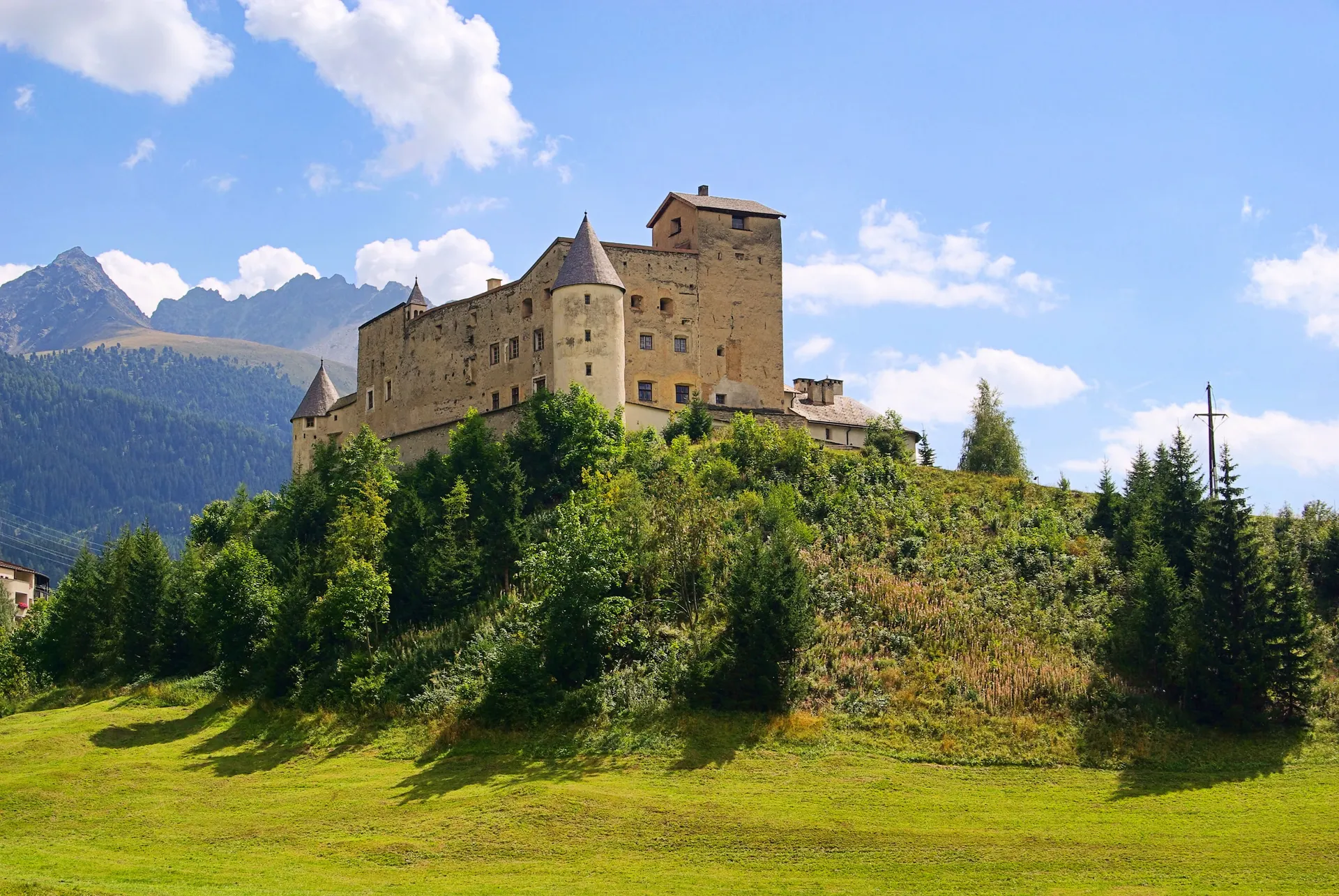 Ontdek het Oberinntal en de Reschenpas vanuit Nauders Tirol