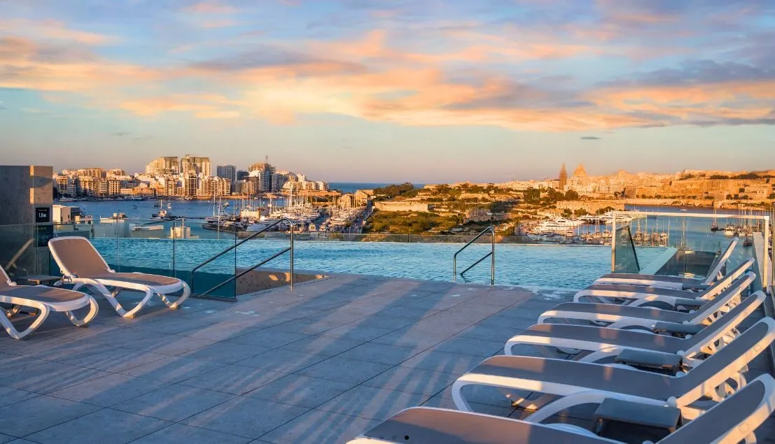 Grands Suites Hotel Residences & Spa.