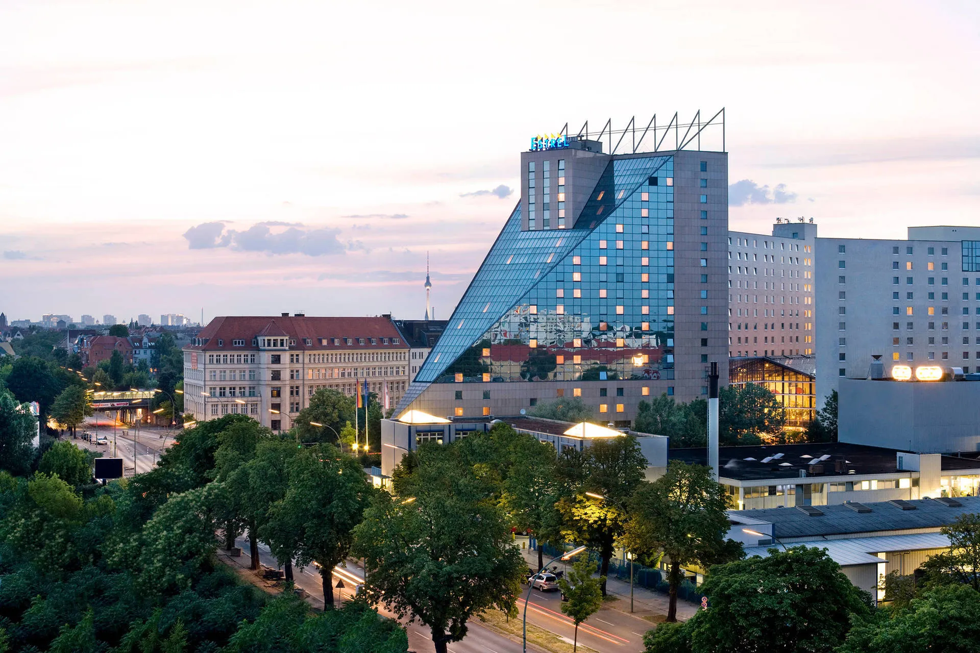 hotel-estrel-berlin