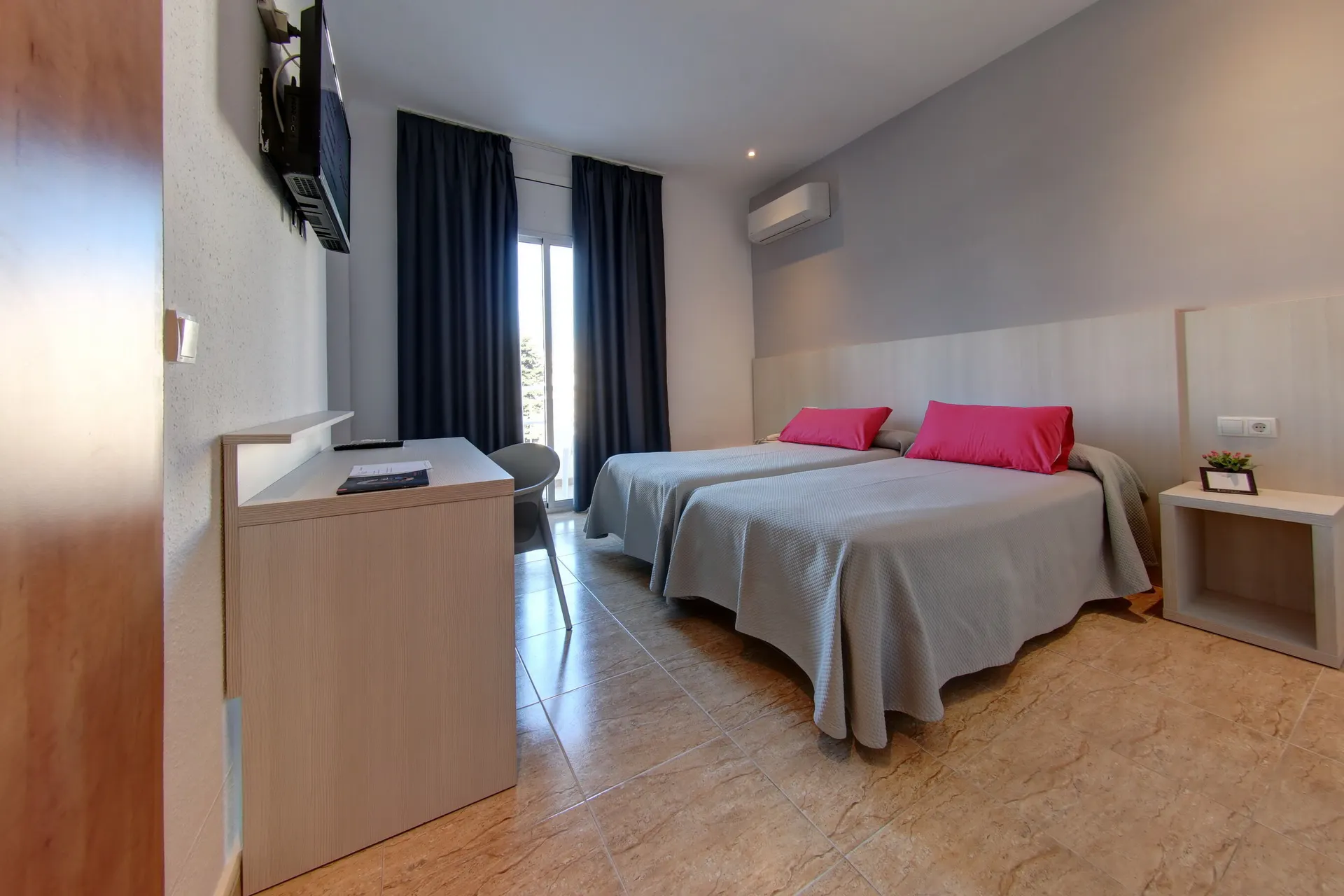 Hotel en appartementen Solimar.