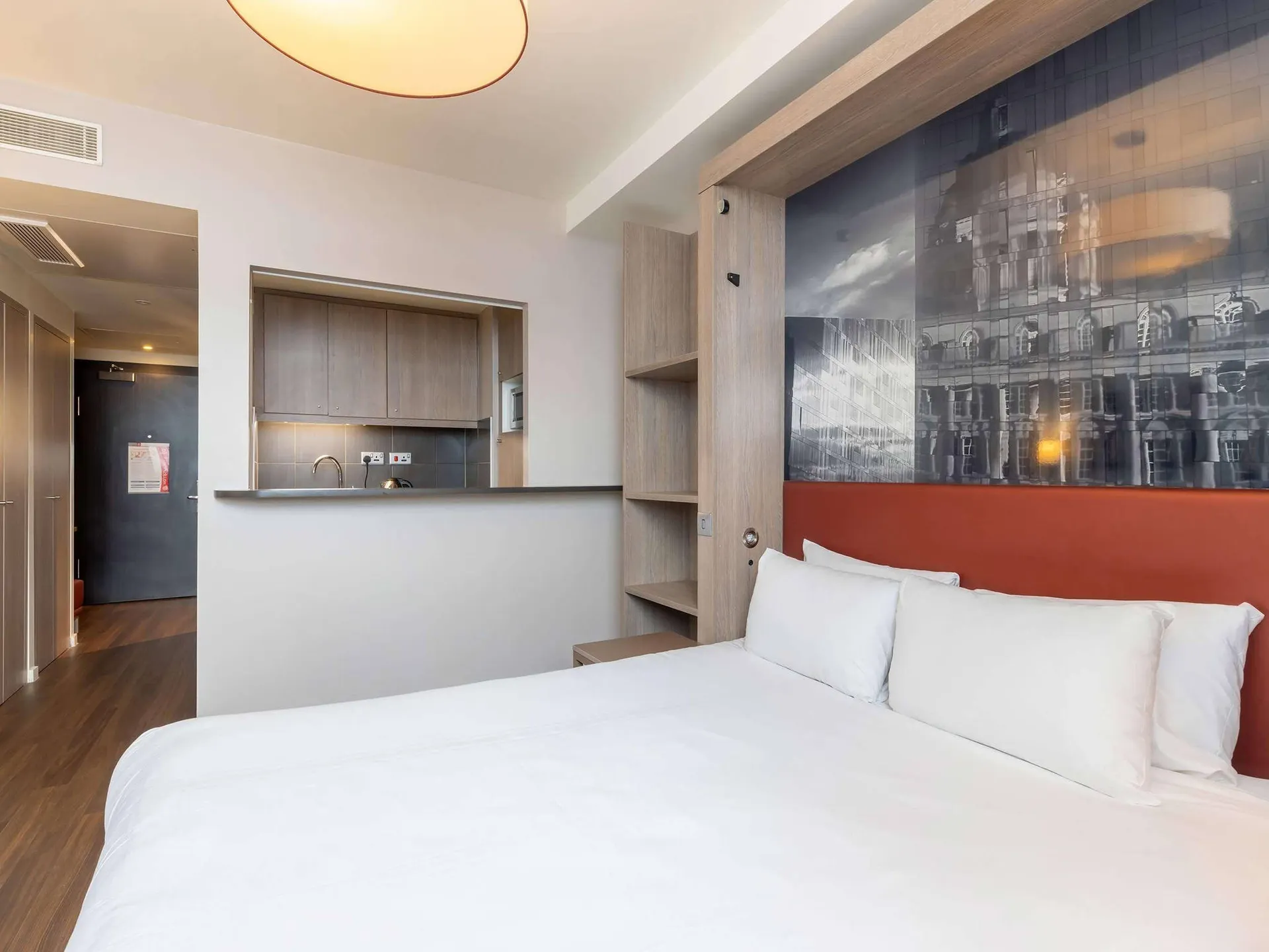 Aparthotel Adagio Liverpool City Centre.