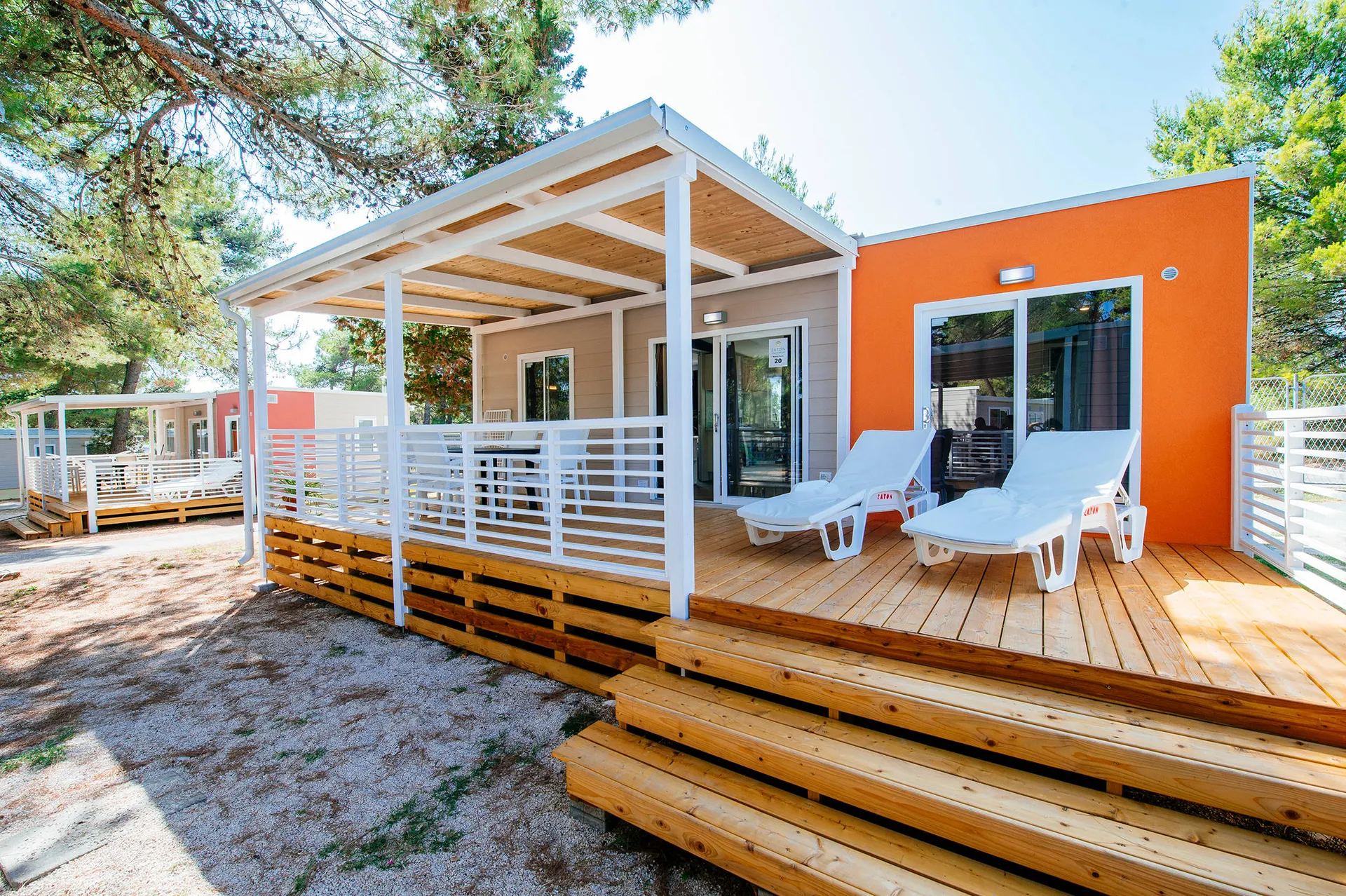Zaton Resort, Voorbeeld Premium MH