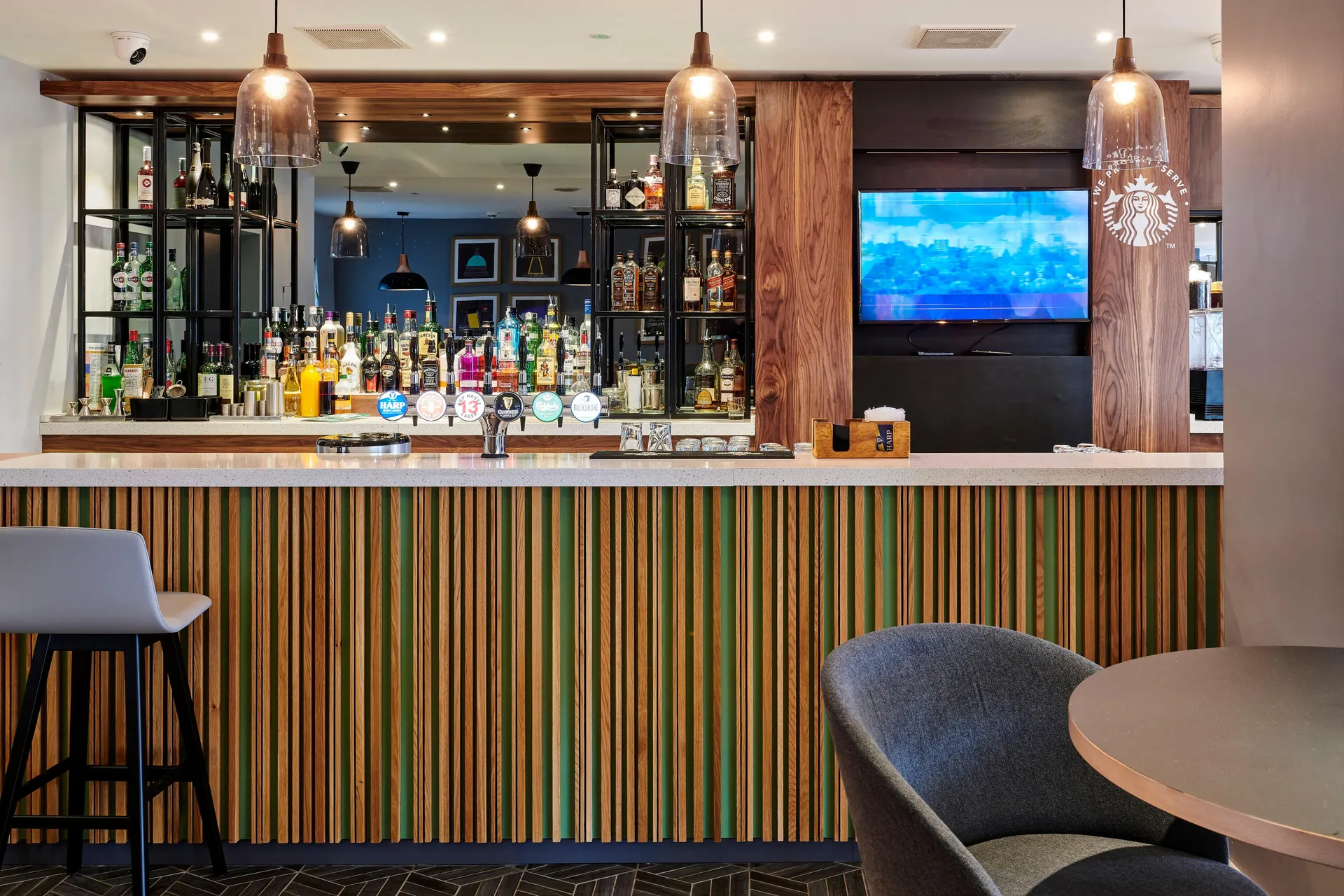 Bar