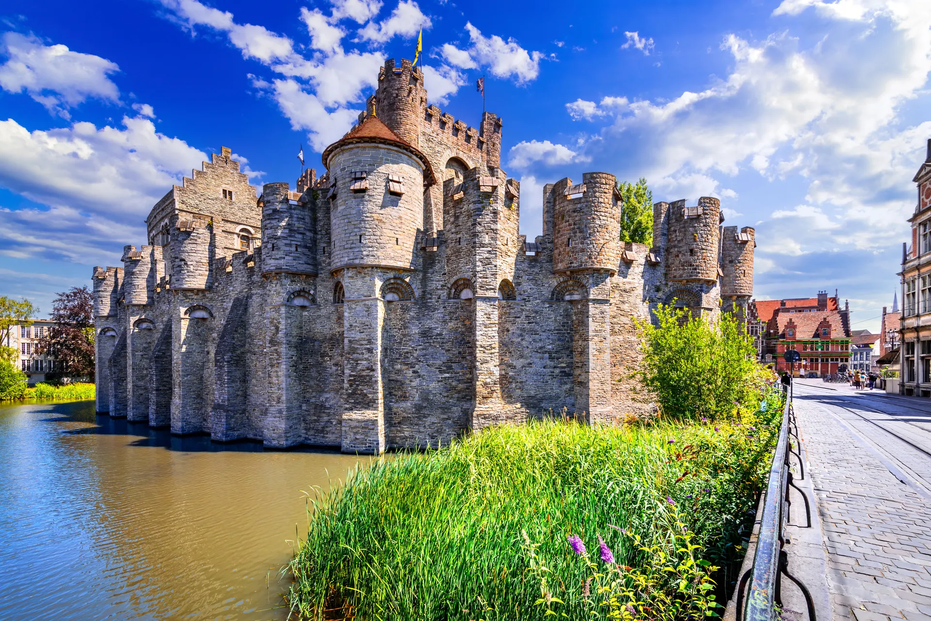 Zeeland en Vlaanderen.