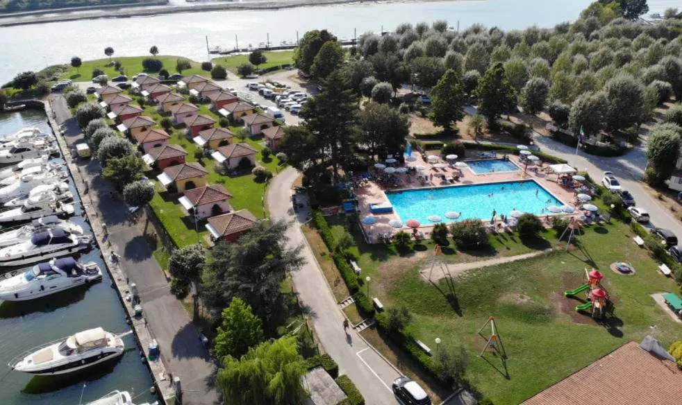 Online bestellen: Camping Marina 3B