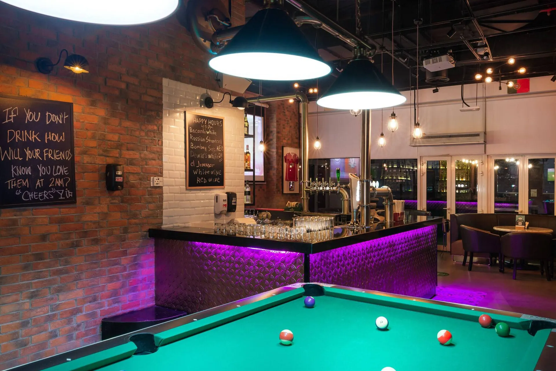 Pub & Kitchen