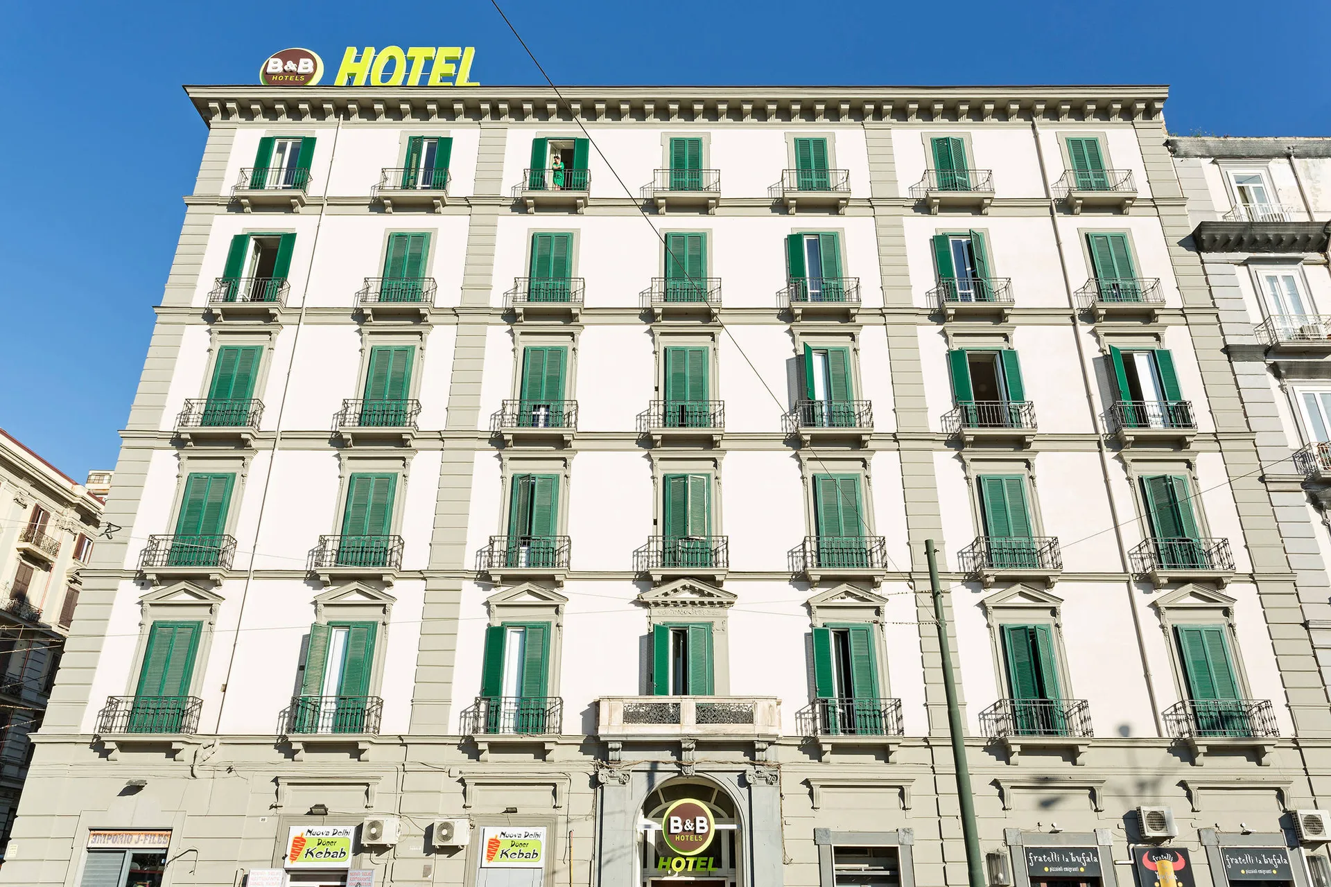 Online bestellen: B&B HOTEL Napoli
