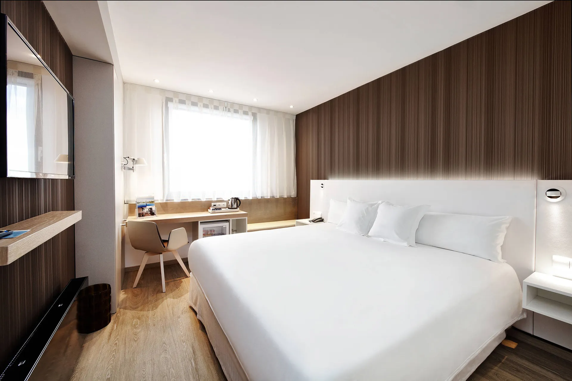 Online bestellen: Hotel Occidental Praha