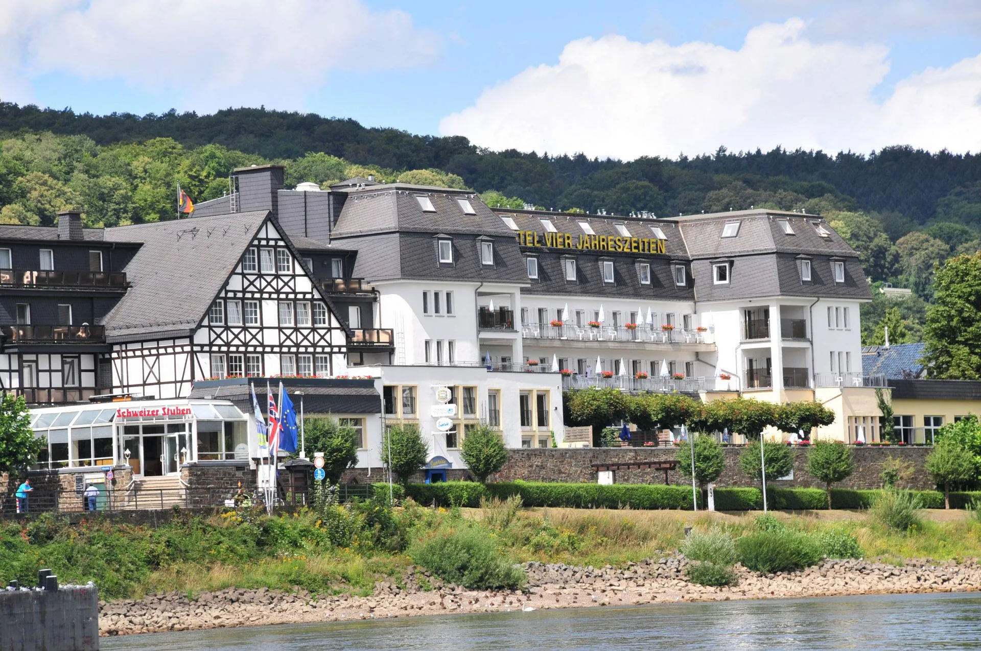 Online bestellen: Rheinhotel Vierjahreszeiten