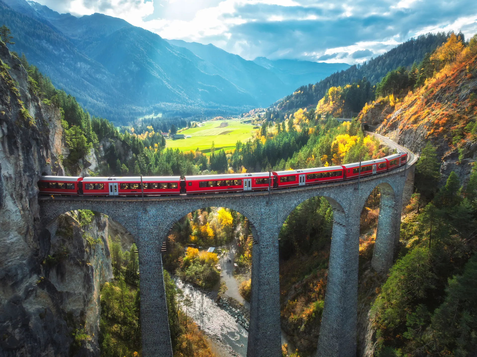 Glacier- en Bernina Express afbeelding