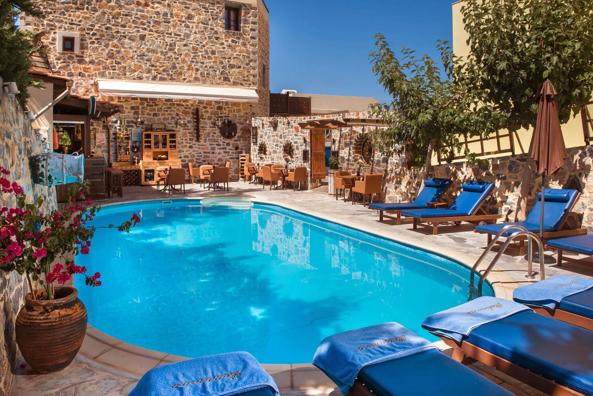 Online bestellen: Hotel Balsamico Traditional Suites
