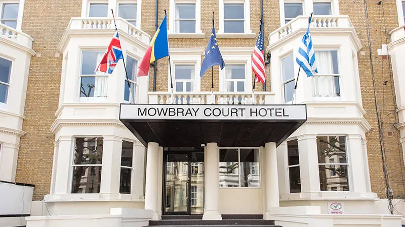 Online bestellen: Mowbray Court Hotel
