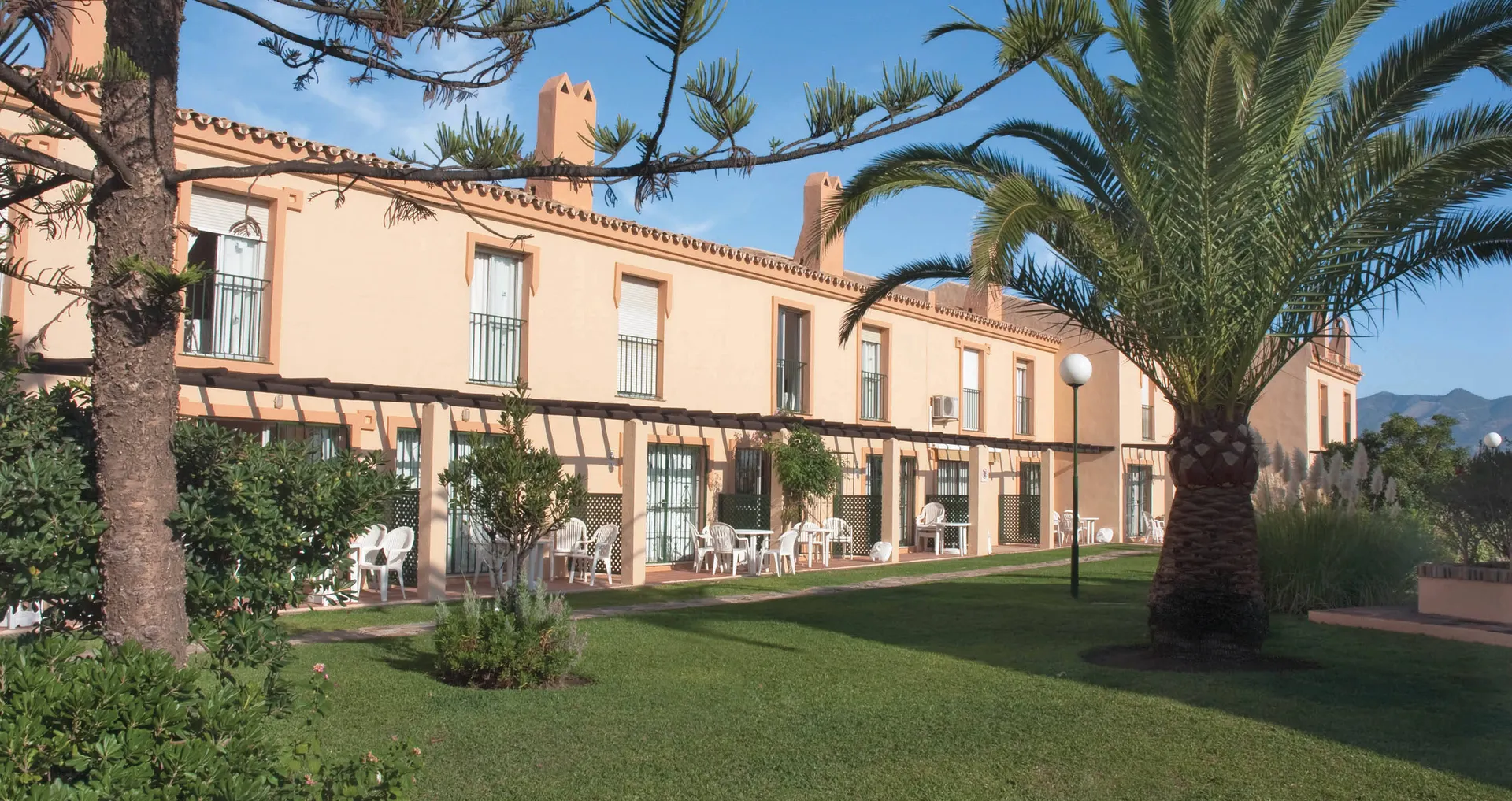 Ramada Hotel & Suites by Wyndham Costa del Sol