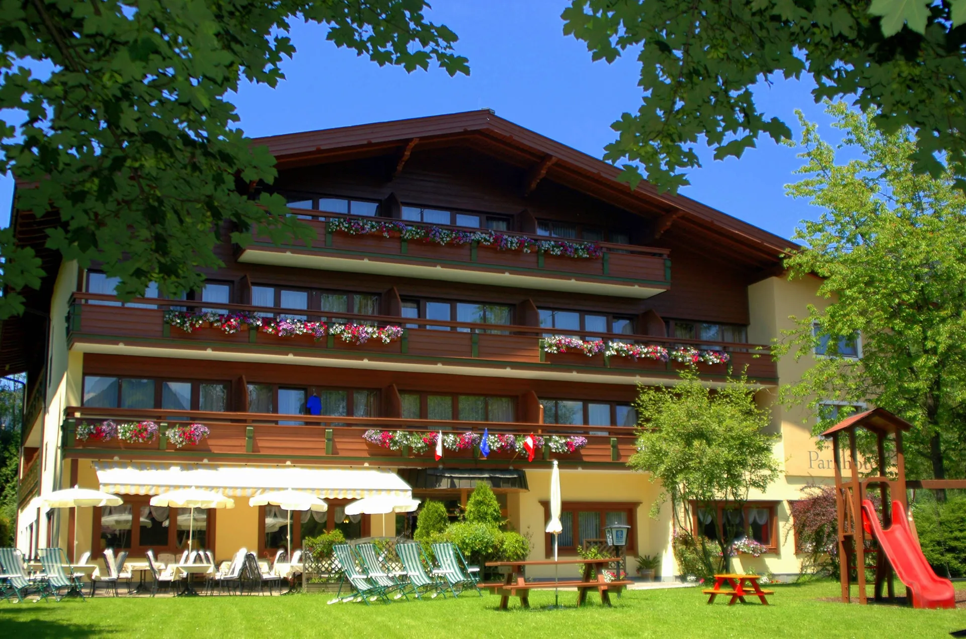 Online bestellen: Parkhotel Kirchberg