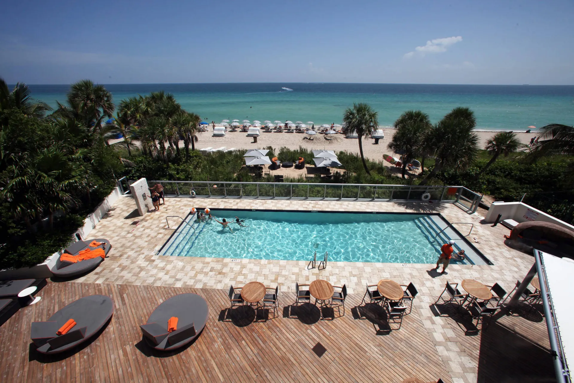 Online bestellen: Hotel Solé Miami, A Noble House Resort