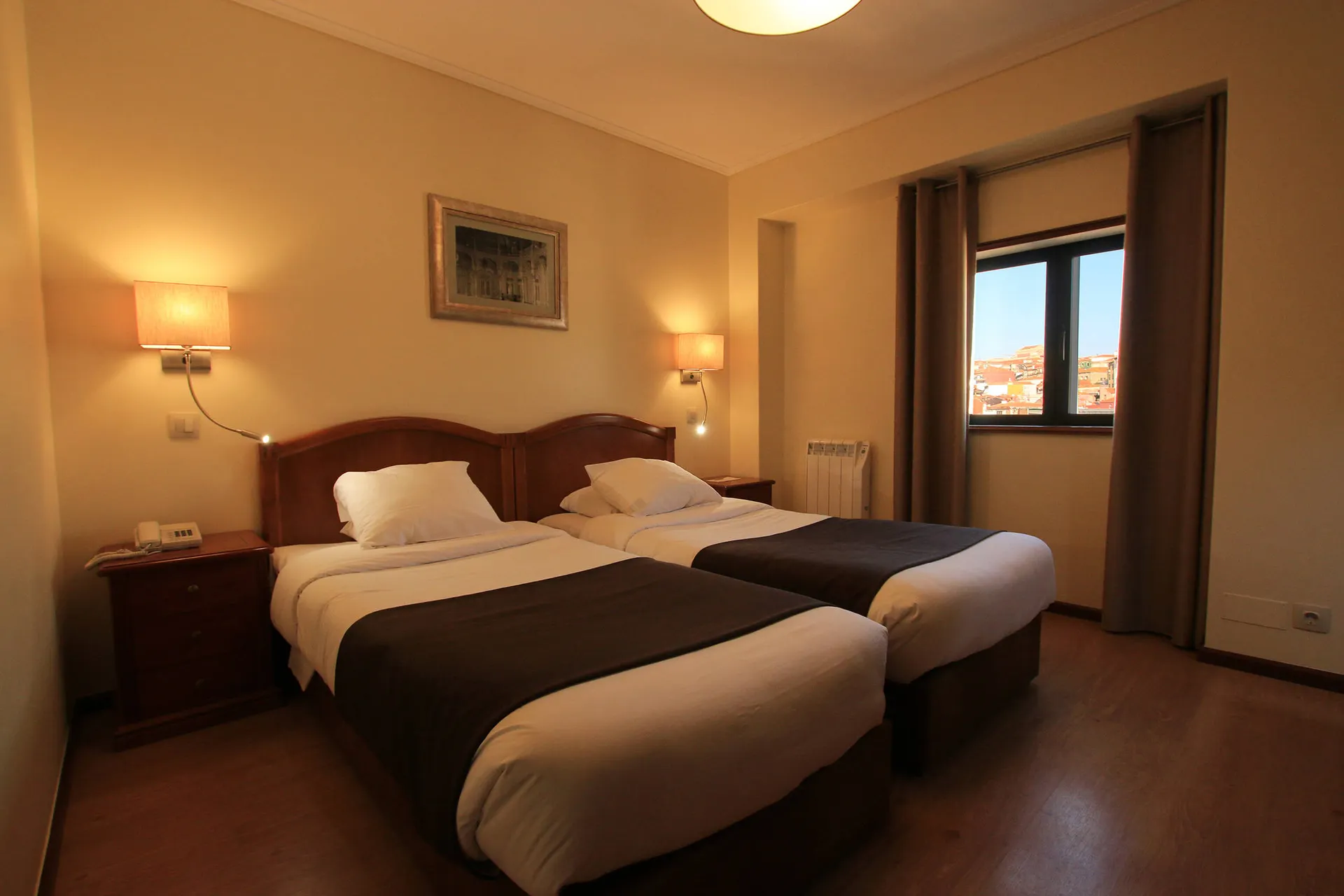 Online bestellen: Hotel Da Bolsa