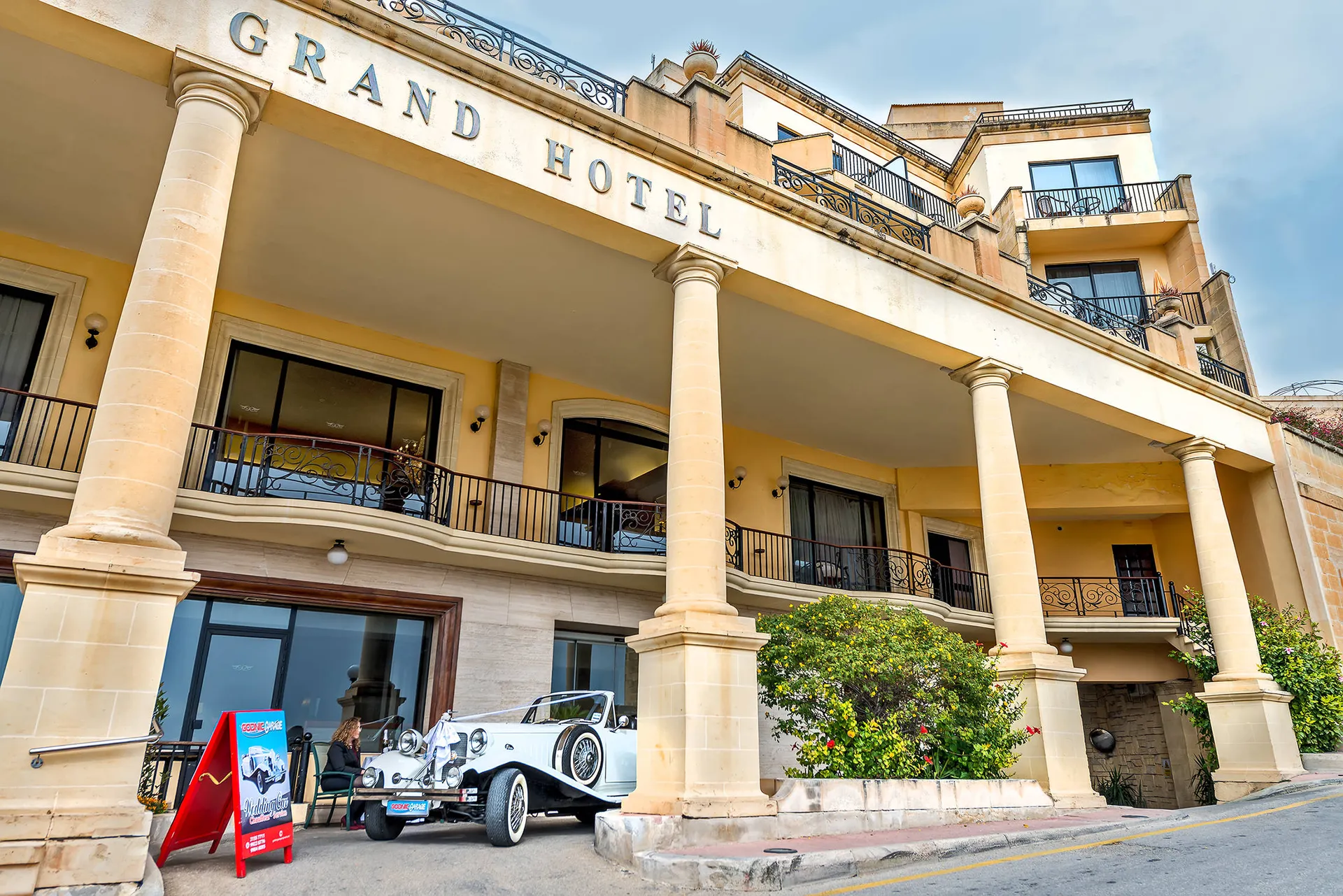 Online bestellen: Grand Hotel Gozo
