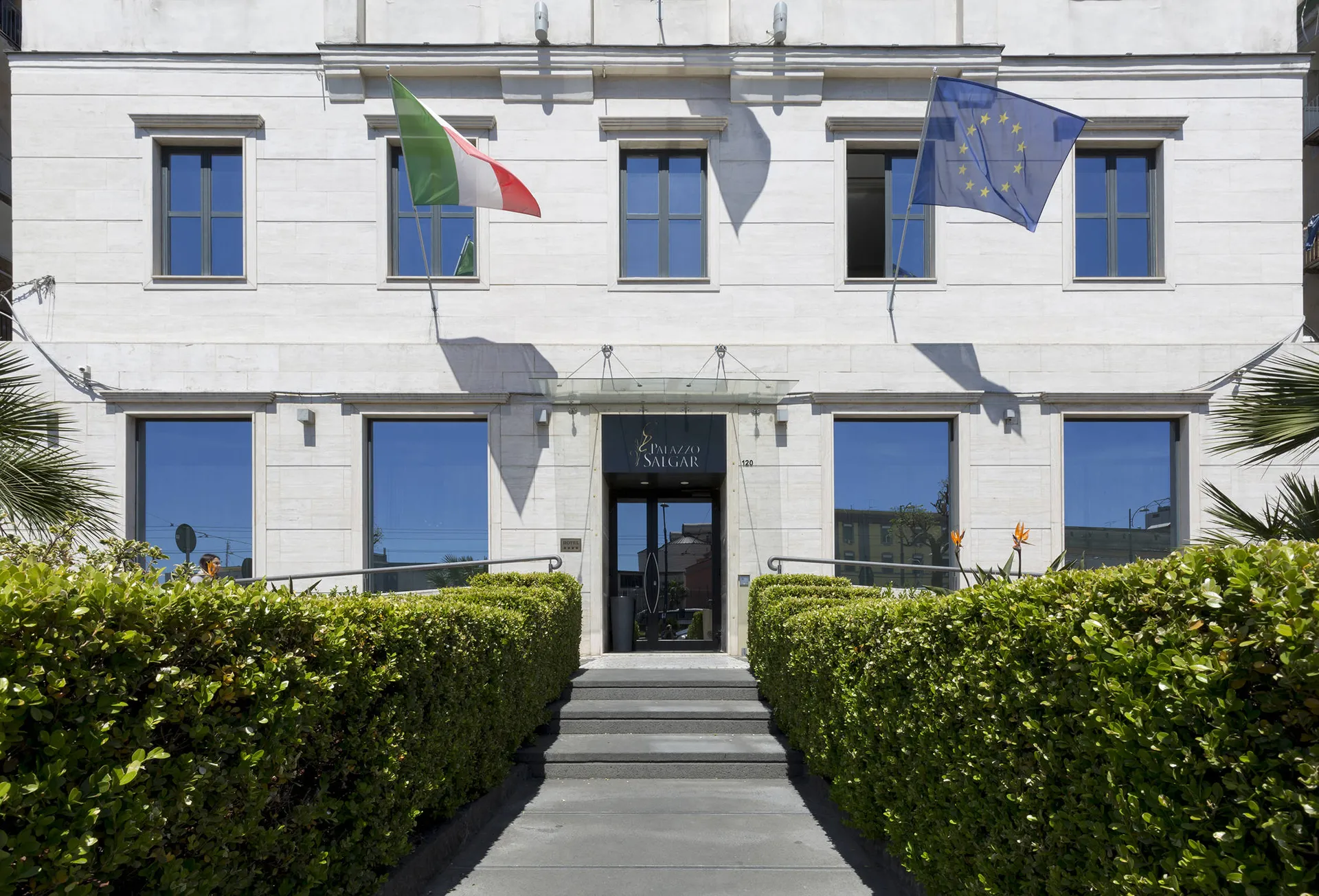 Online bestellen: Hotel Palazzo Salgar