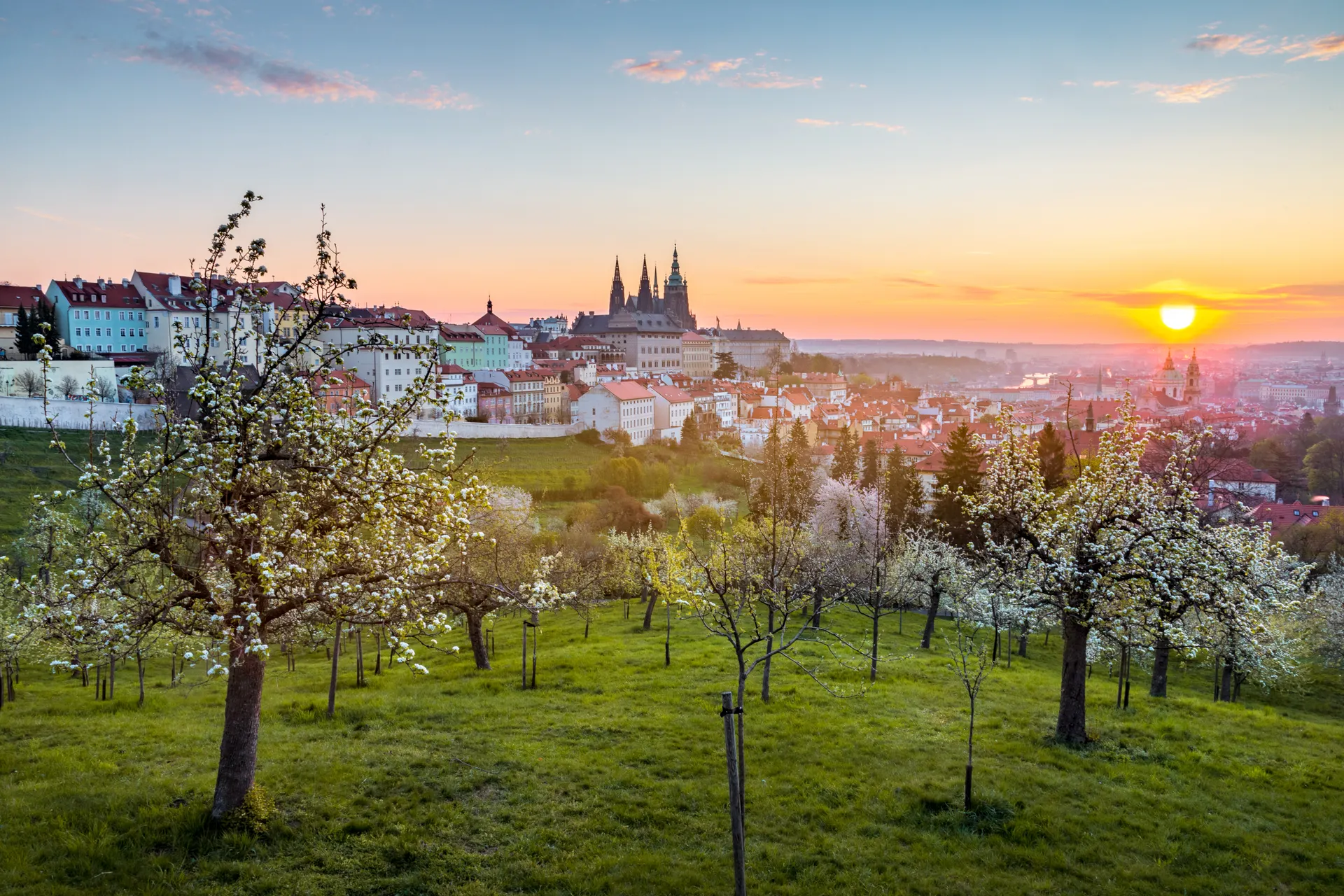 Stedentrip Praag, Petrin Heuvel, Praag, Tsjechië | de Jong Intra Vakanties