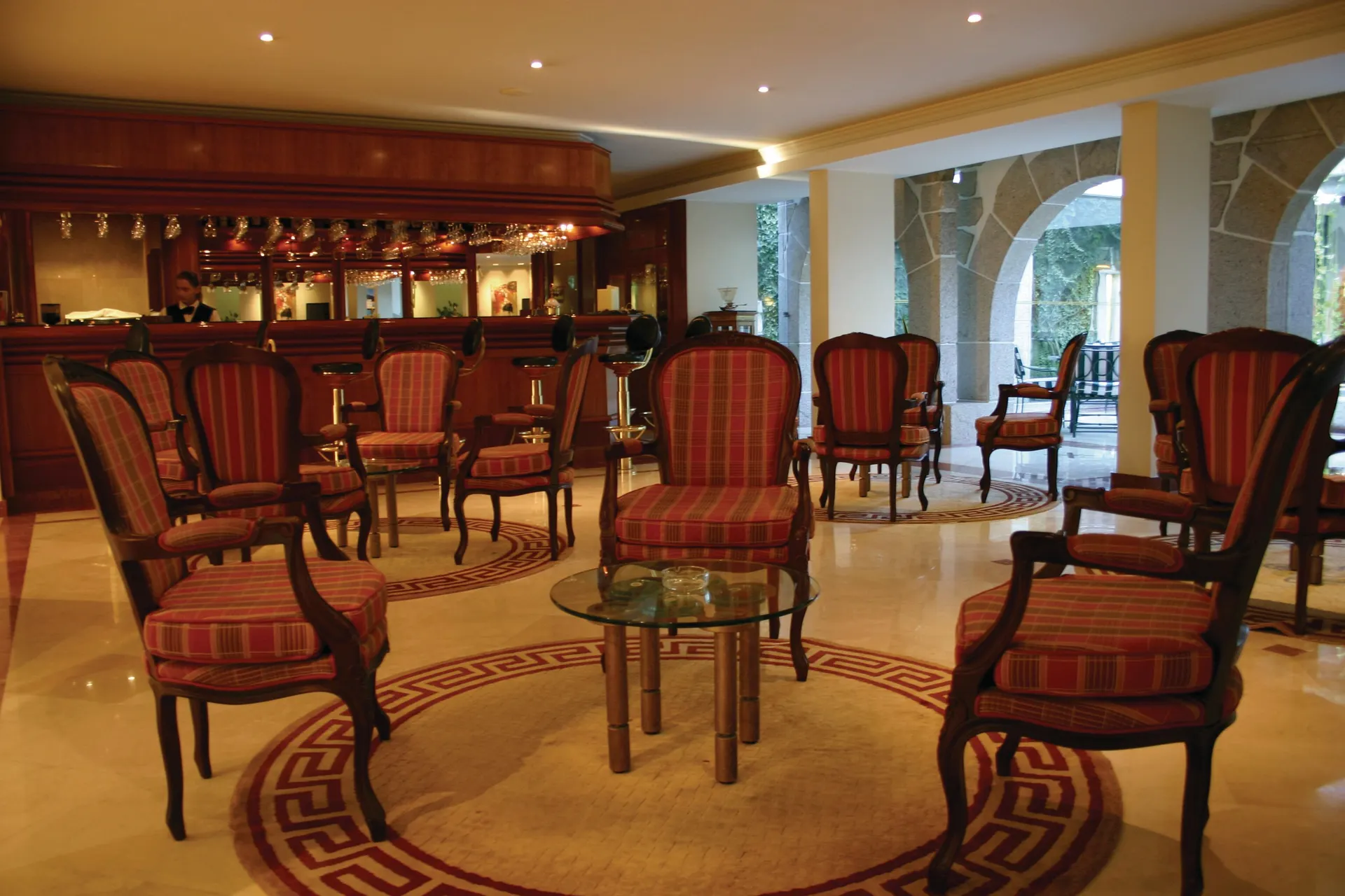 Lobby/bar