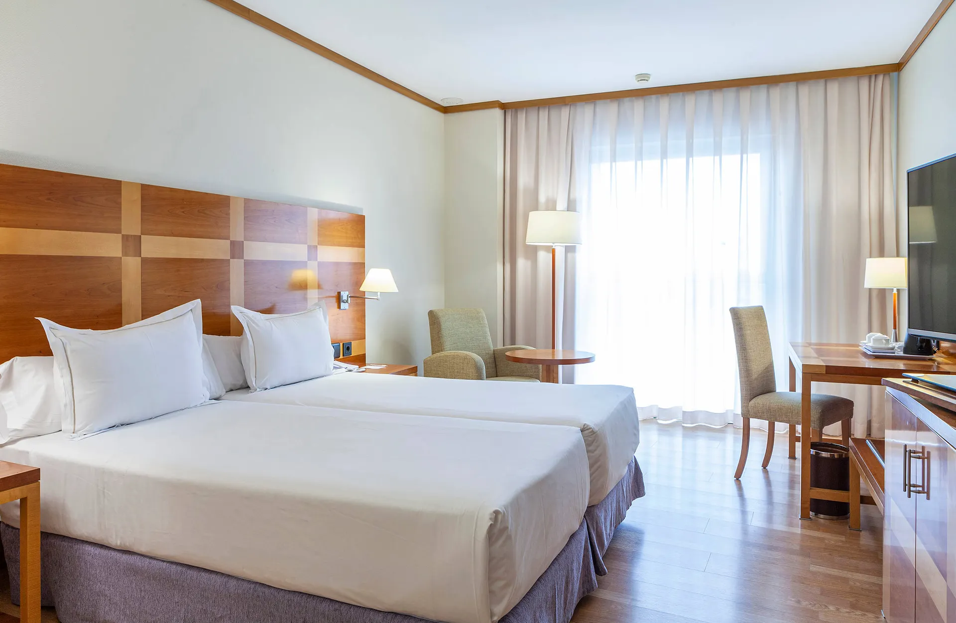 Hotel Senator Parque Central