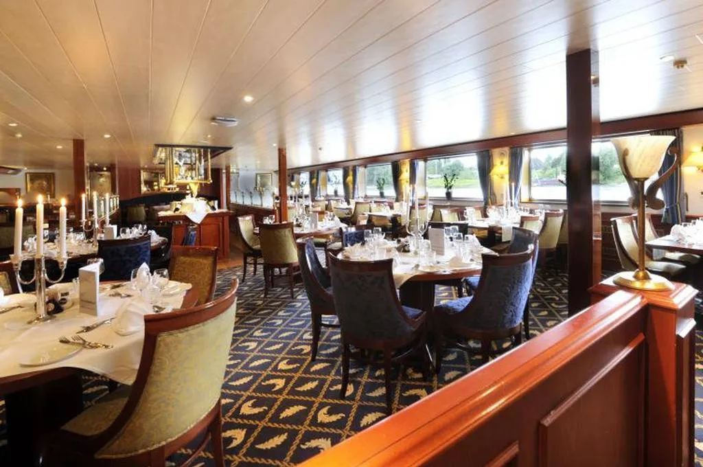 Rembrandt van rijn - restaurant