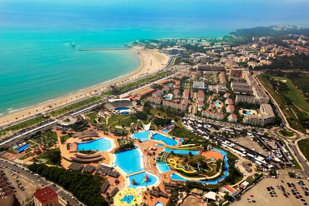 Luchtfoto hotel en Aquopolis