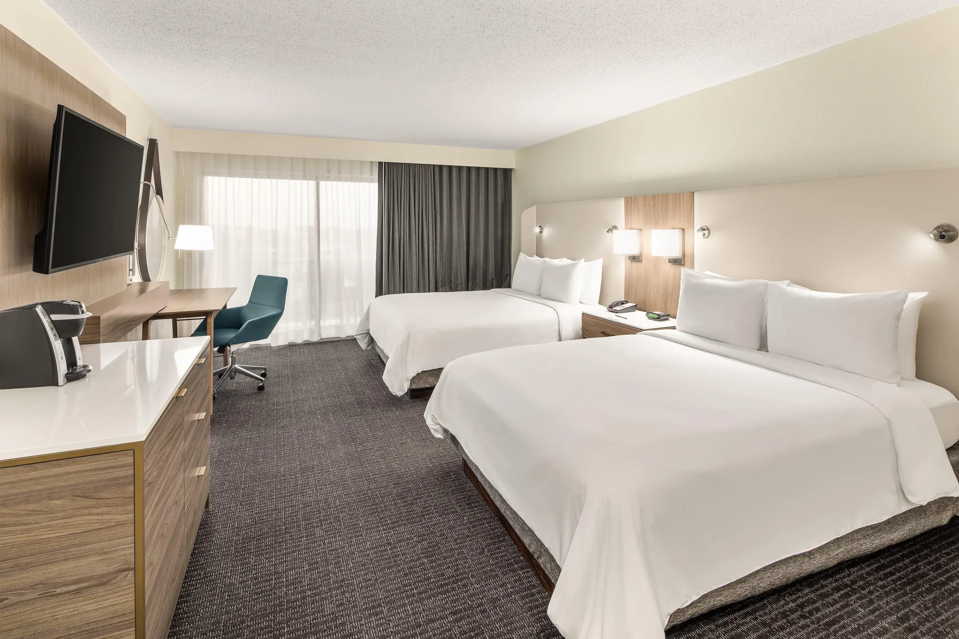 Crowne Plaza Orlando - Lake Buena Vista.