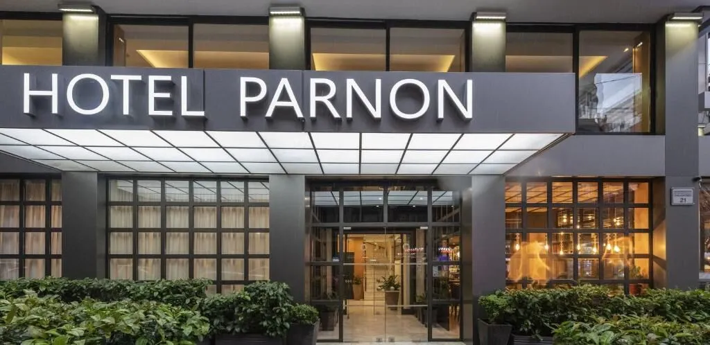 Hotel Parnon afbeelding 1
