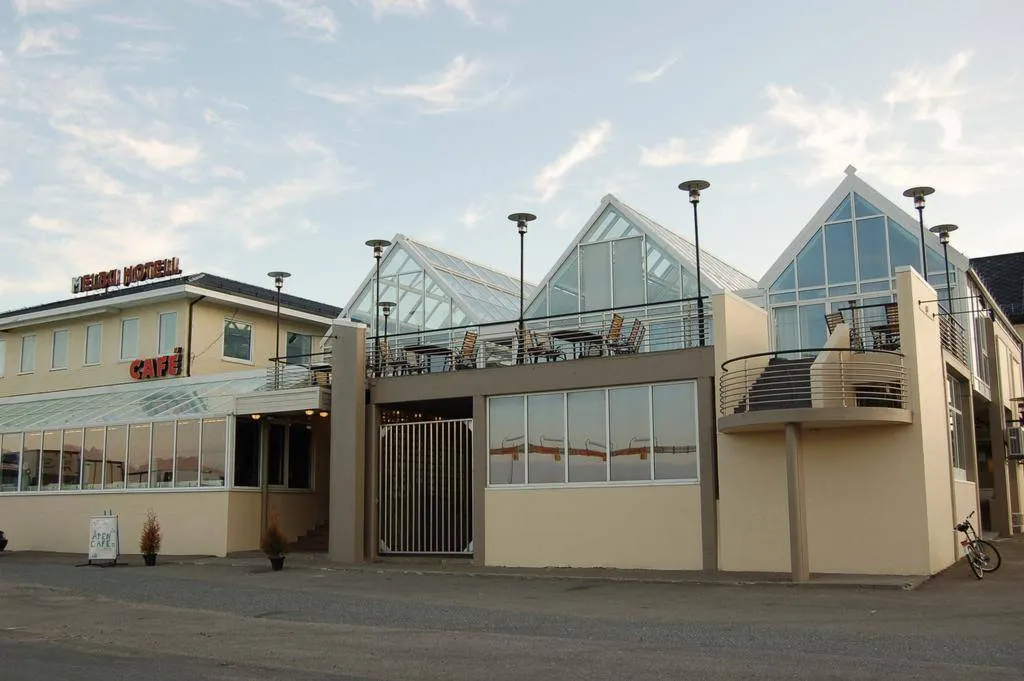 Melbu Hotel, de Jong Intra Vakanties