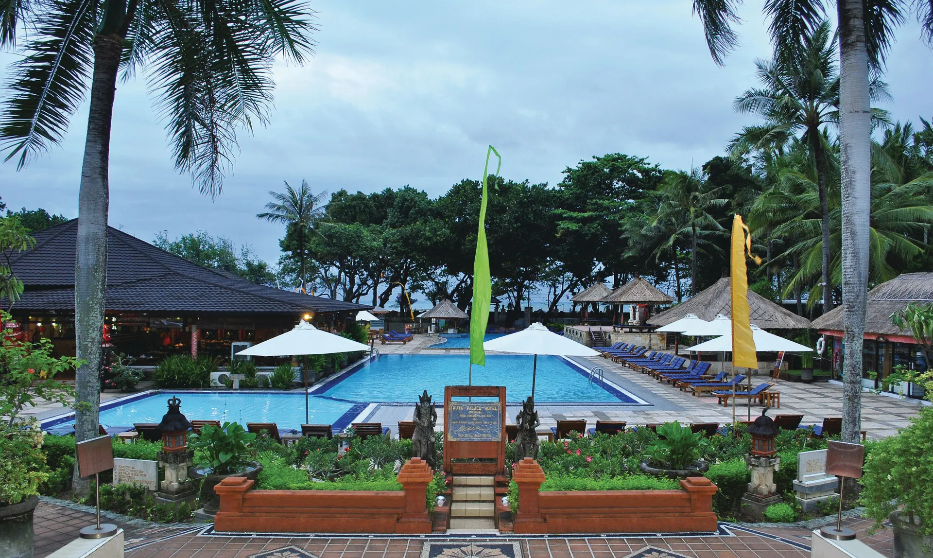 Hotel & Spa The Jayakarta Bali Beach Resort.