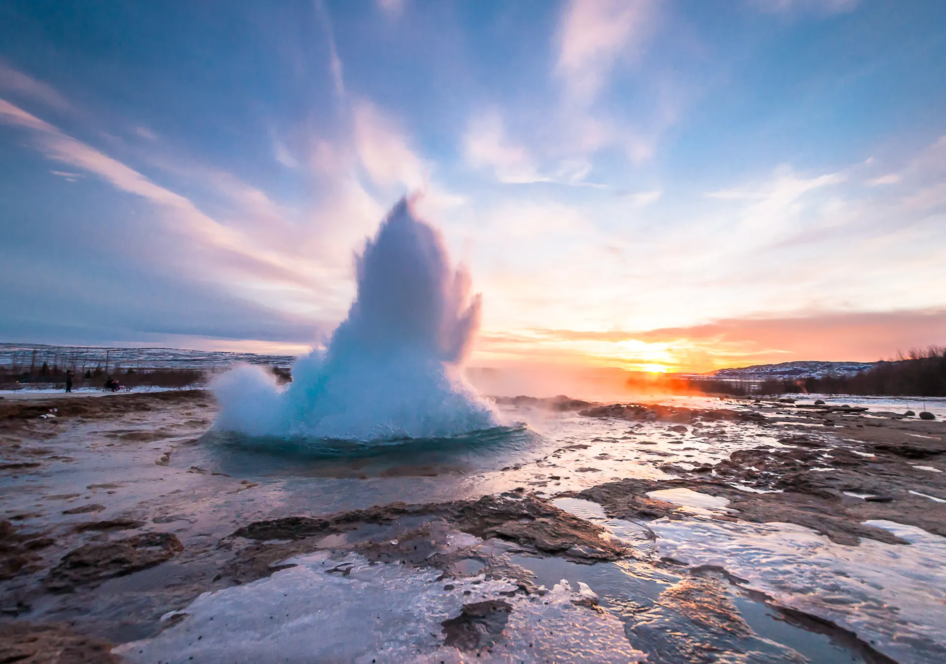 Stedentrip Reykjavik, Geysir Reykjavik, Stedentrips, IJsland | de Jong Intra Vakanties