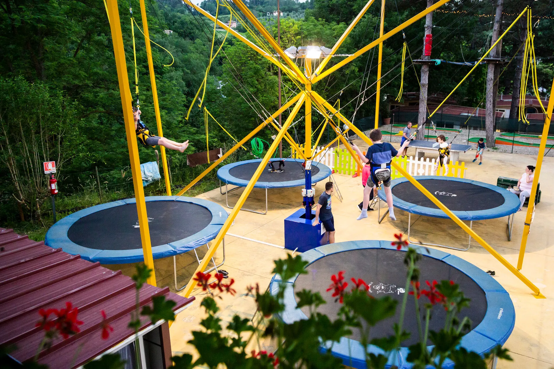 Camping hu Norcenni Girasole Village.