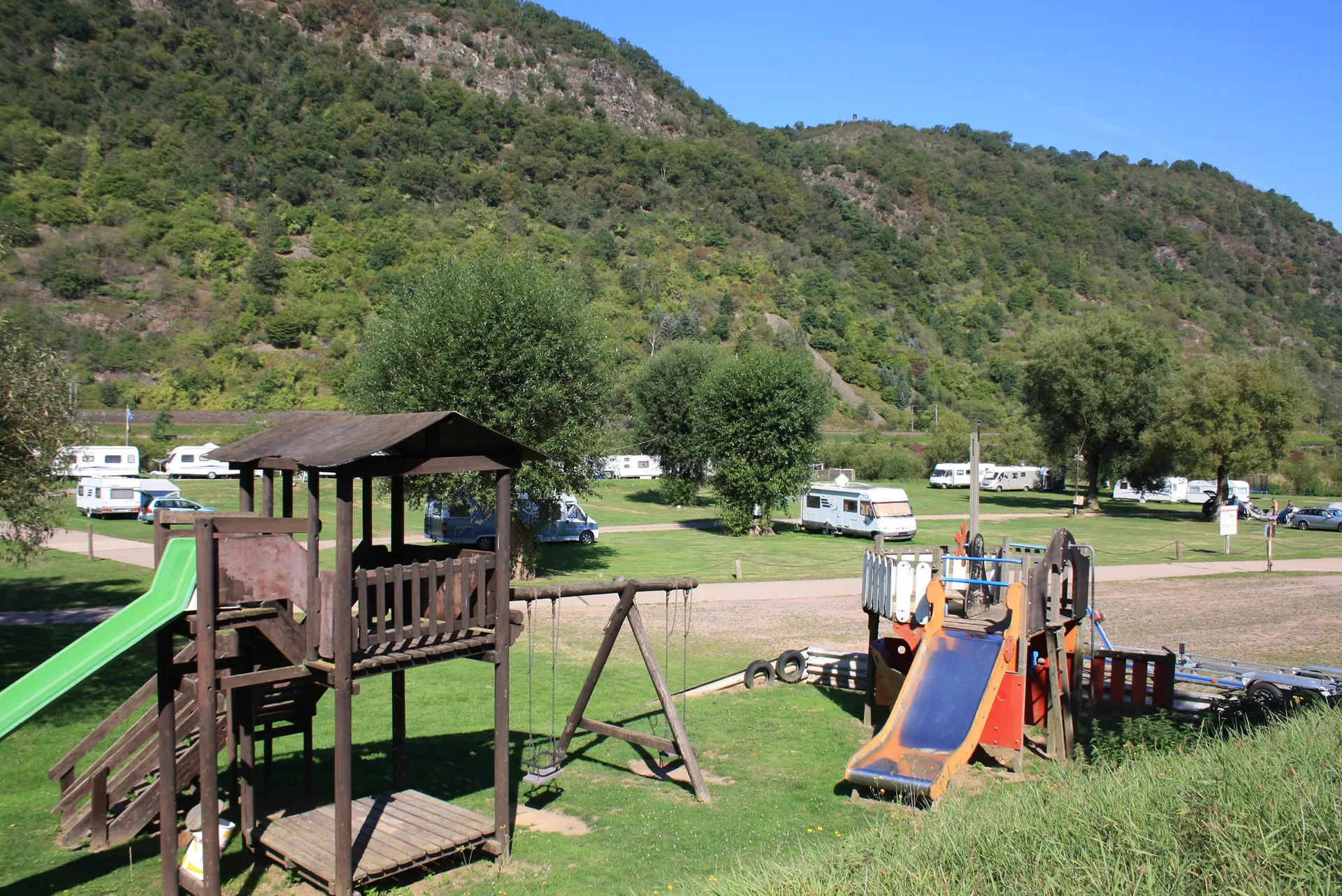 Online bestellen: Camping Knaus Campingpark Mosel/Burgen