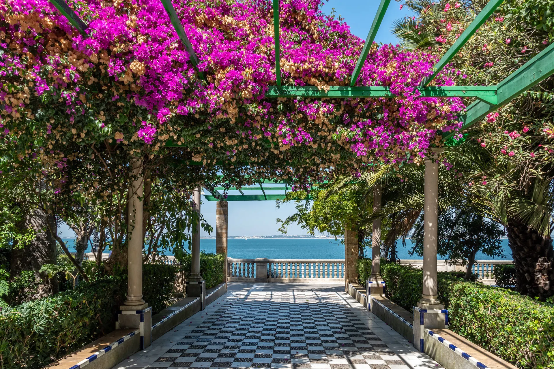 Cadiz, Jardines de Alameda Apodaca