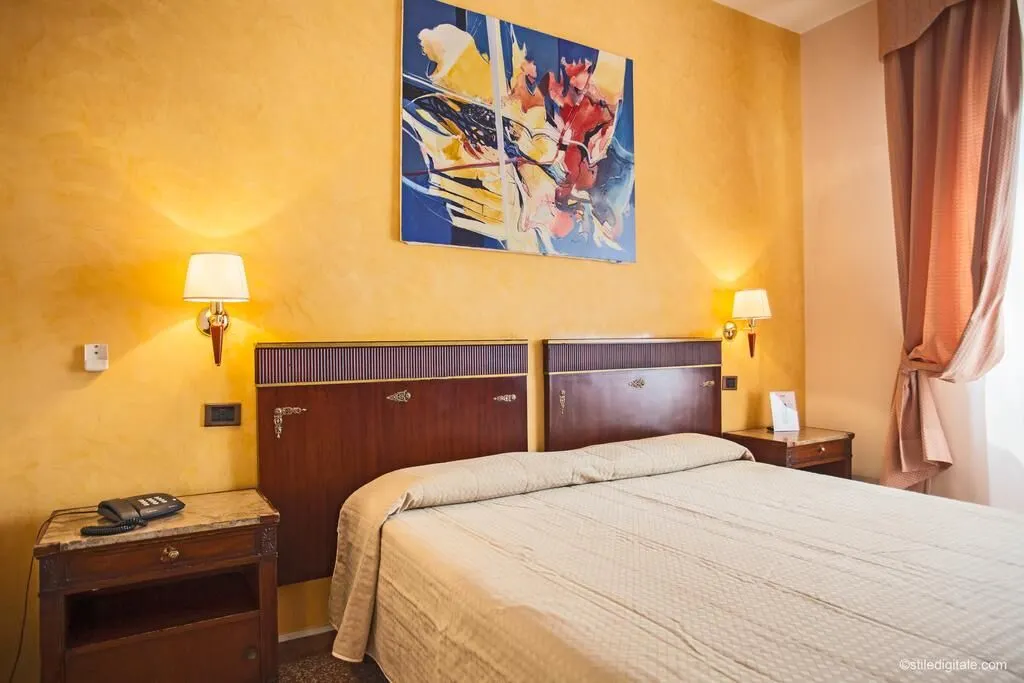Hotel La Pace.
