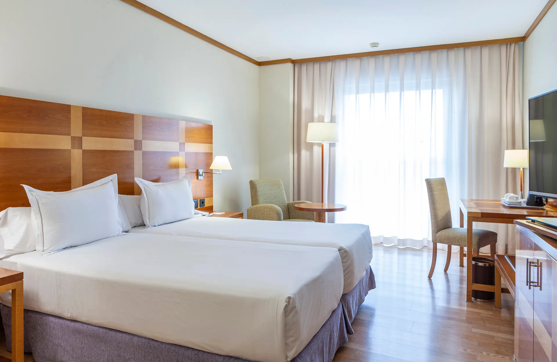 Hotel Senator Parque Central