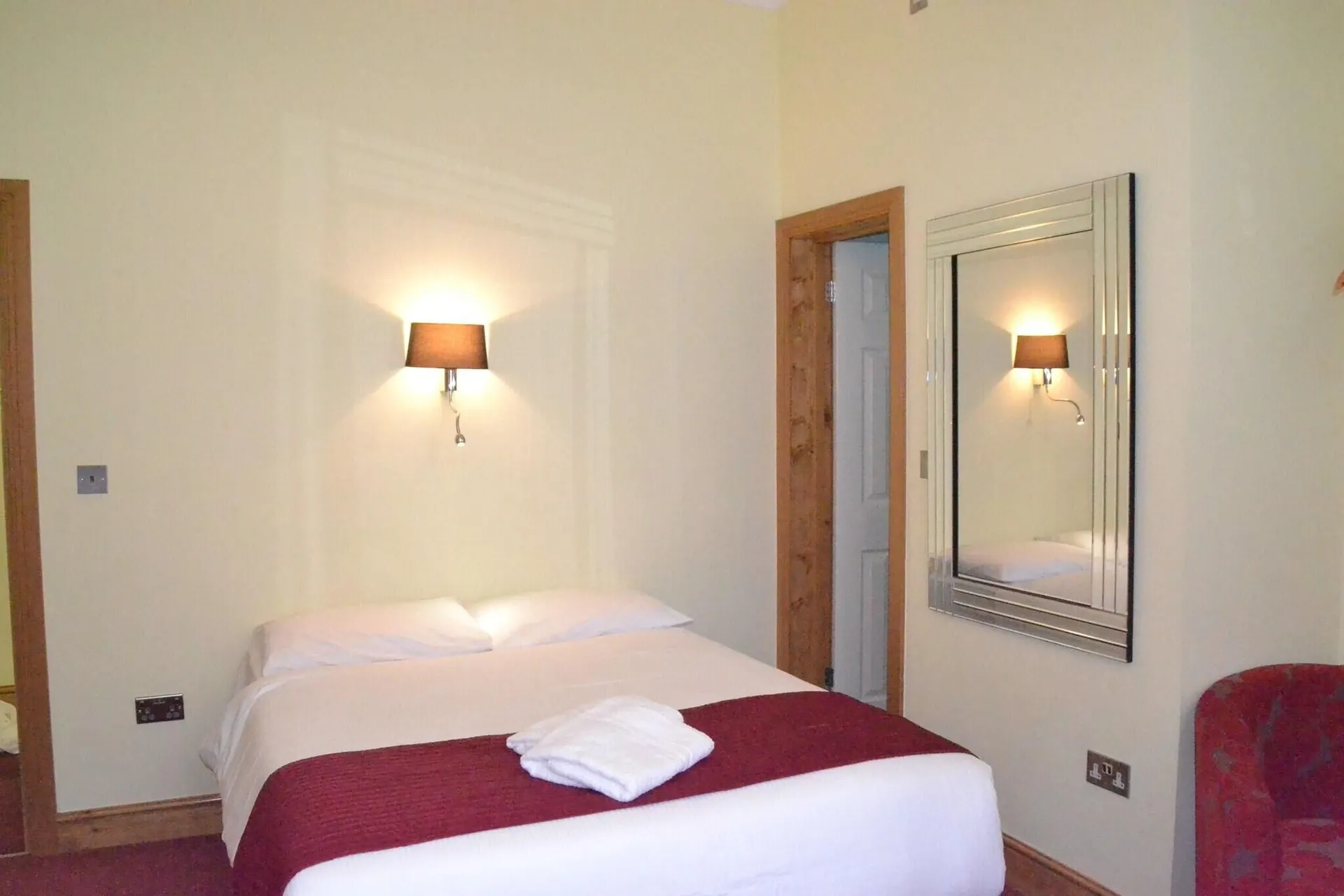 Hotel 65.