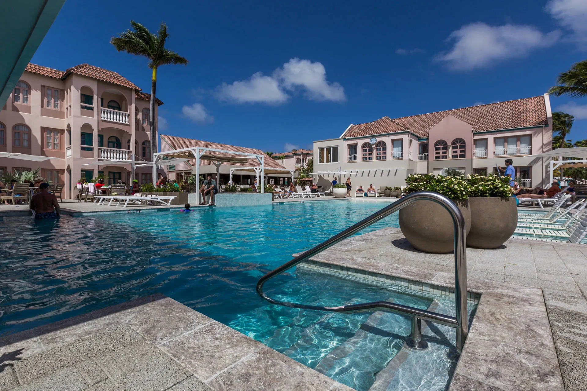 hotel-caribbean-palm-village-resort