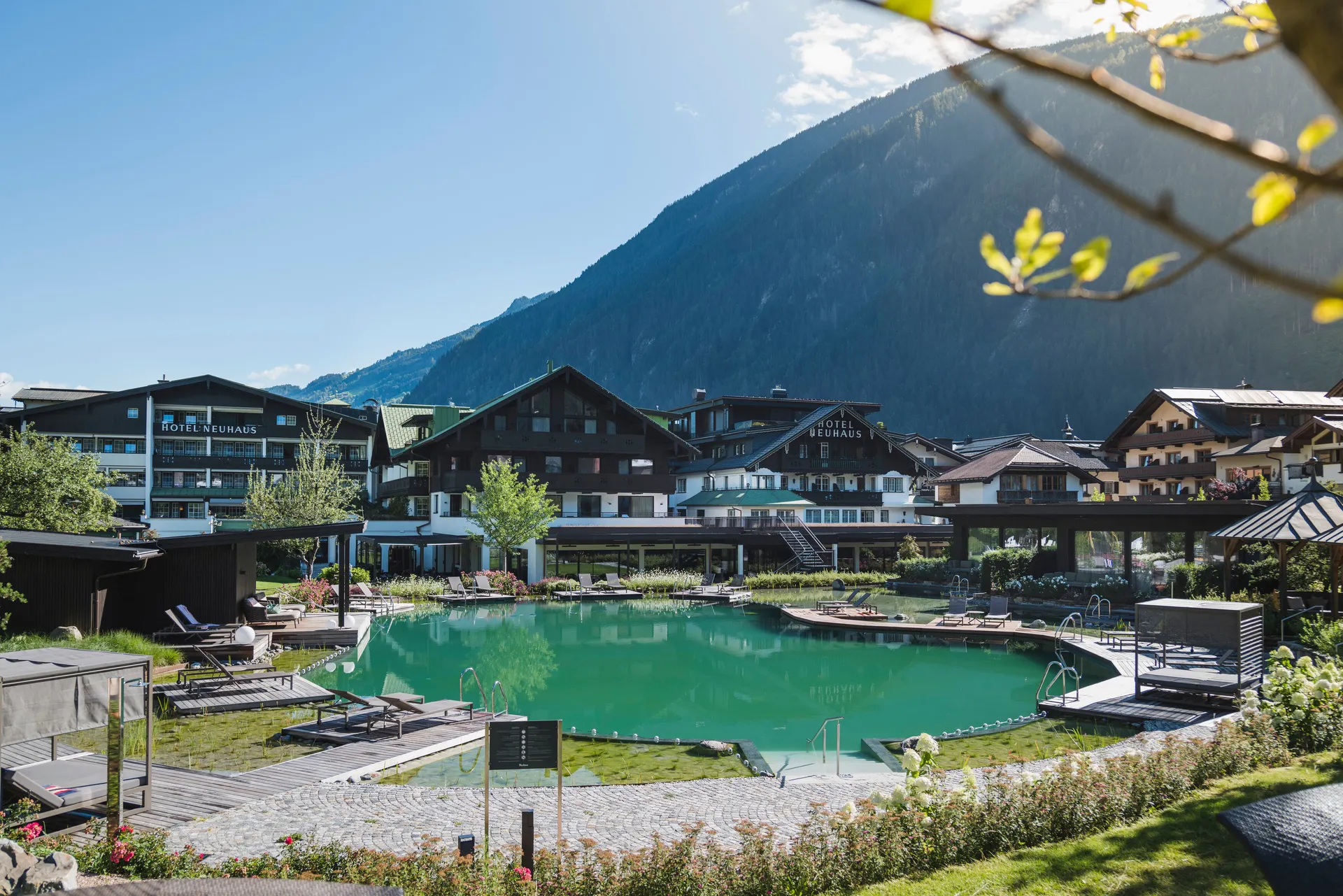 Hotel Neuhaus Zillertal Resort.