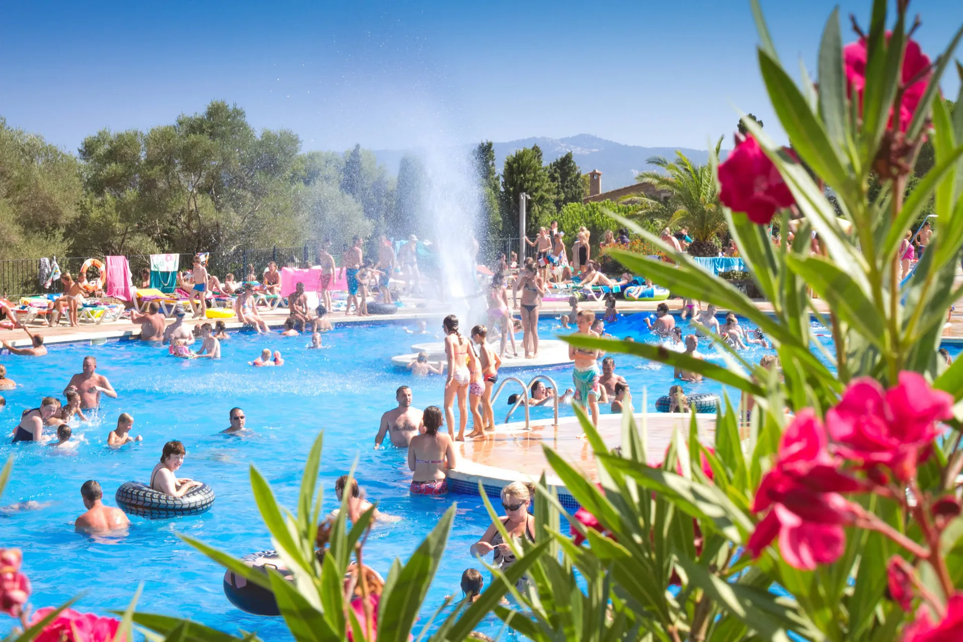 Online bestellen: Camping Castell Montgri