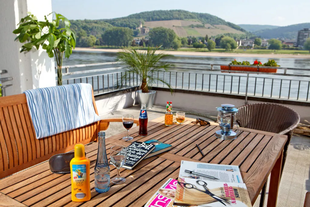 Rheinhotel Vierjahreszeiten.