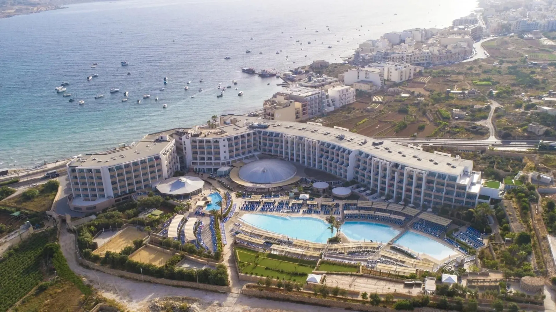 Db Seabank Resort & Spa.