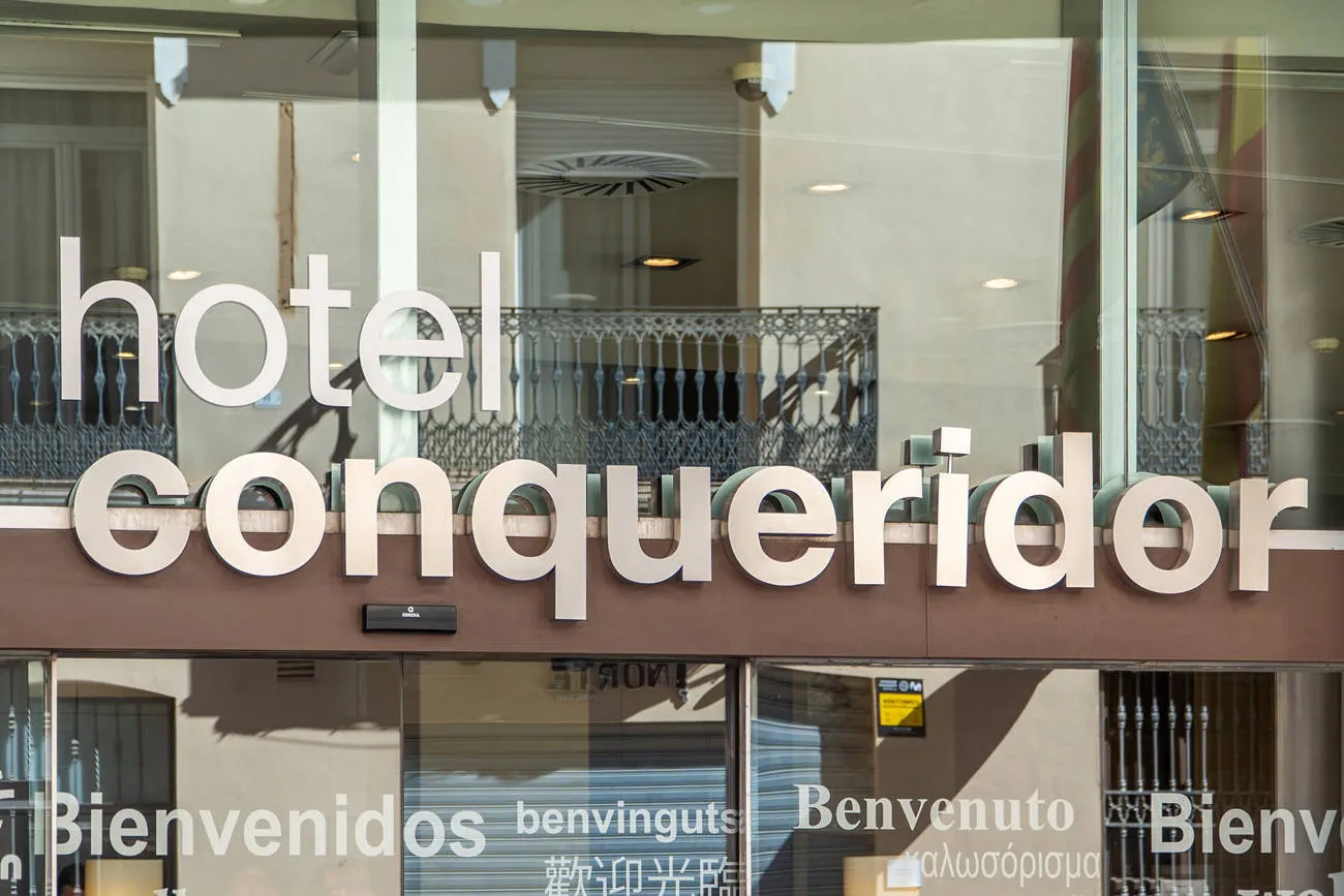 Online bestellen: Hotel Conqueridor